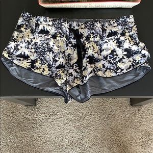 Lululemon Reversible Surf Short
